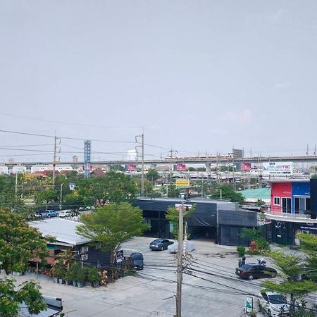 View Dee Bkk Airport Residence Бангкок Экстерьер фото