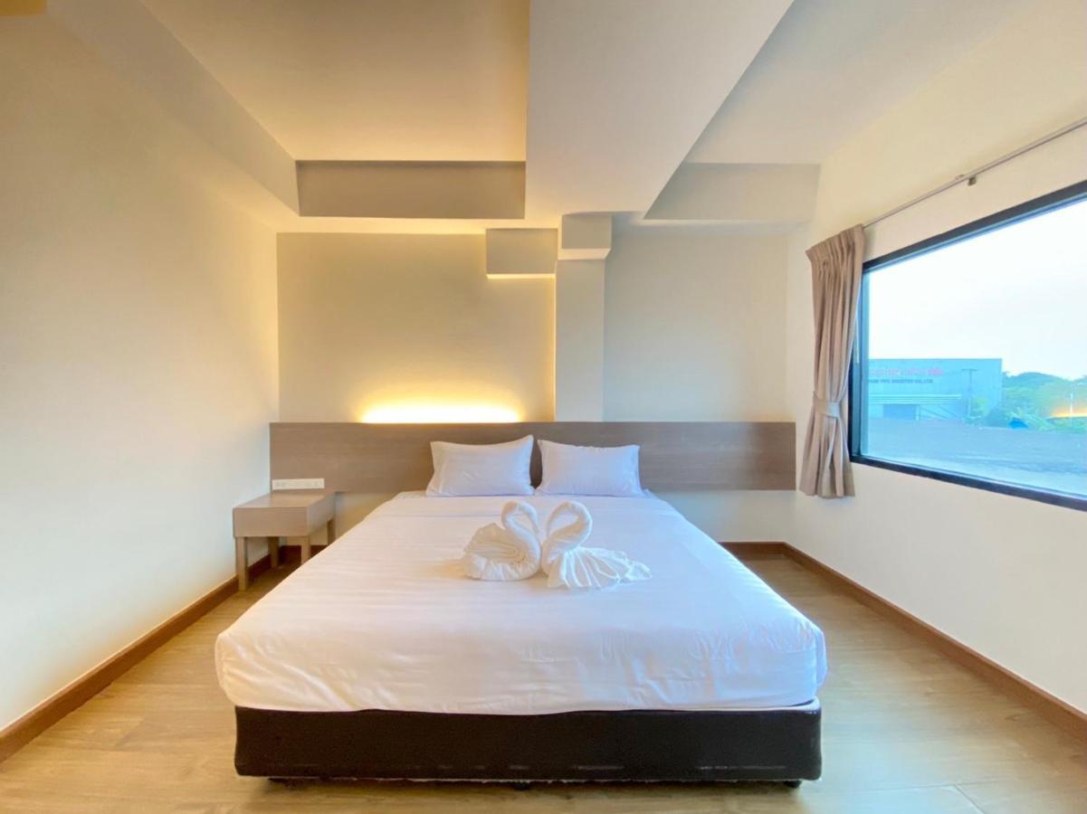 View Dee Bkk Airport Residence Бангкок Экстерьер фото