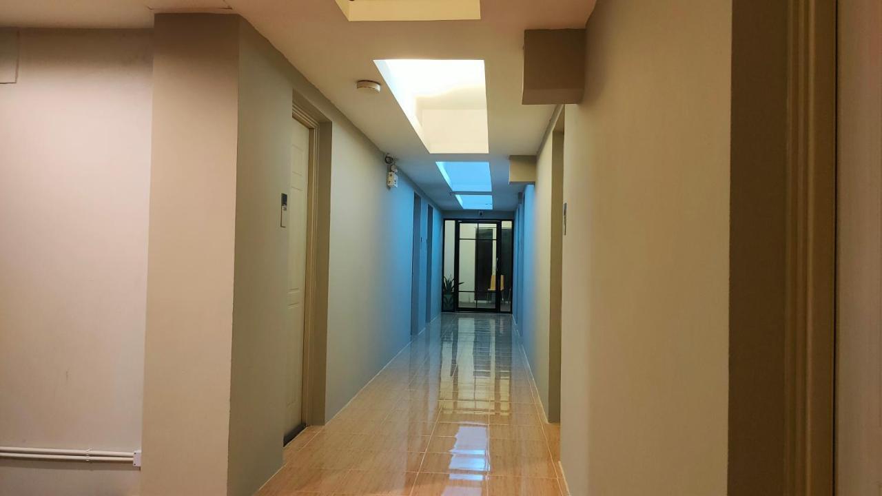 View Dee Bkk Airport Residence Бангкок Экстерьер фото